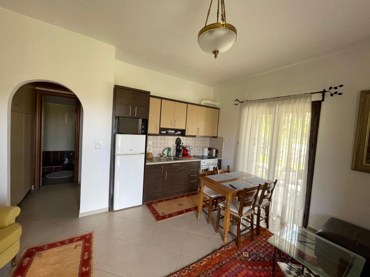 Miterra Cozy Apartments 安德里塞纳 外观 照片